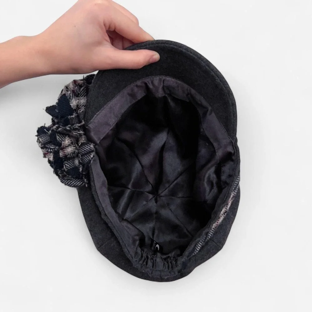 Y2K Wool Baker Boy Newsboy Hat with Rosette Flower